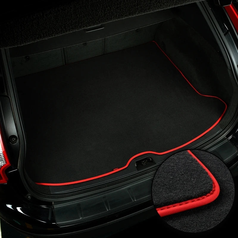 VW Golf 8 GTI / GTD / GTE / R-Line – Kofferraummatte