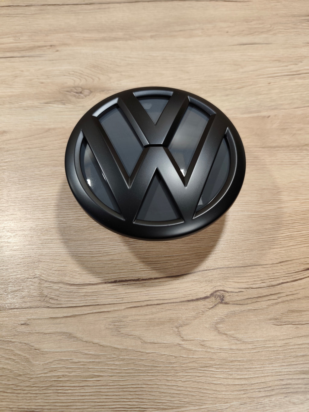 VW T6 Emblem Logo Schwarz Matt / Pure Grey – BlackStyle Edition