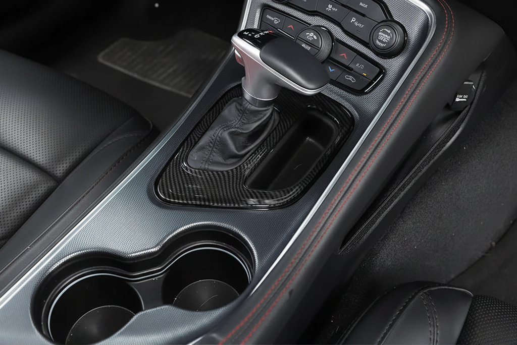 Dodge Challenger  Schaltpanel Zierblende Carbon Optik