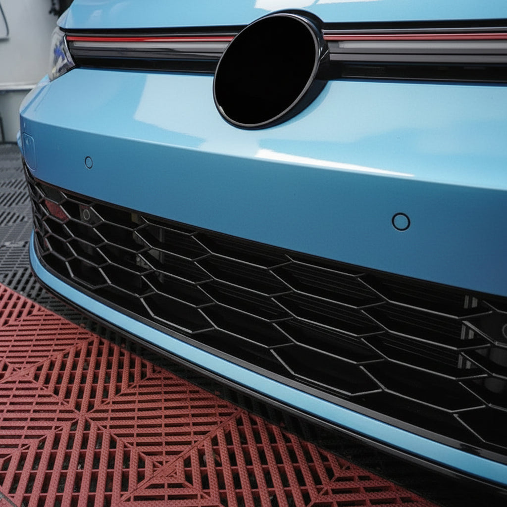 VW Golf 8 MK8 GTI Frontgrill Schwarz Hochglanz