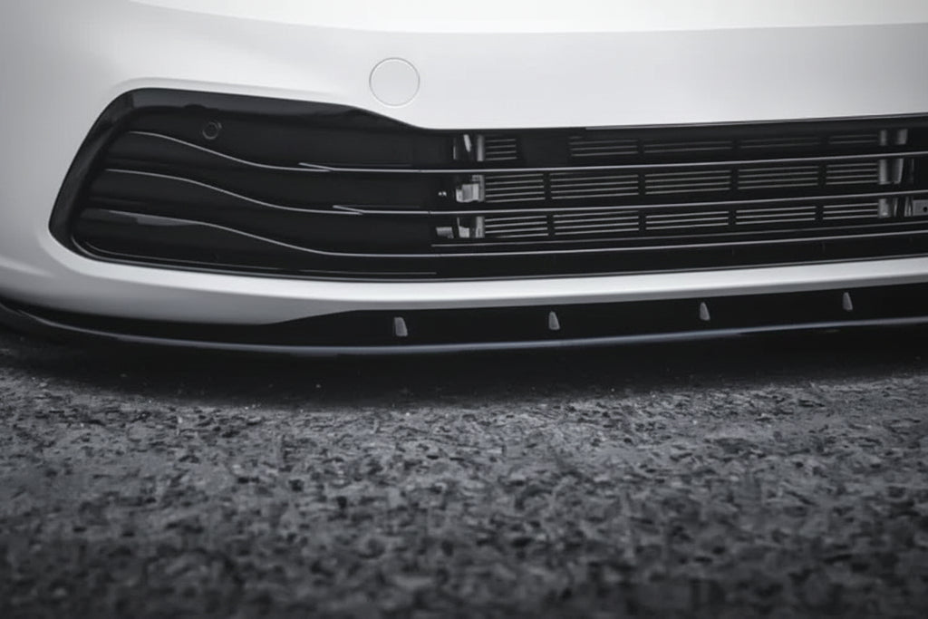 VW Golf 8 TSI TDI Frontgrill Cover Leisten Hochglanz Schwarz