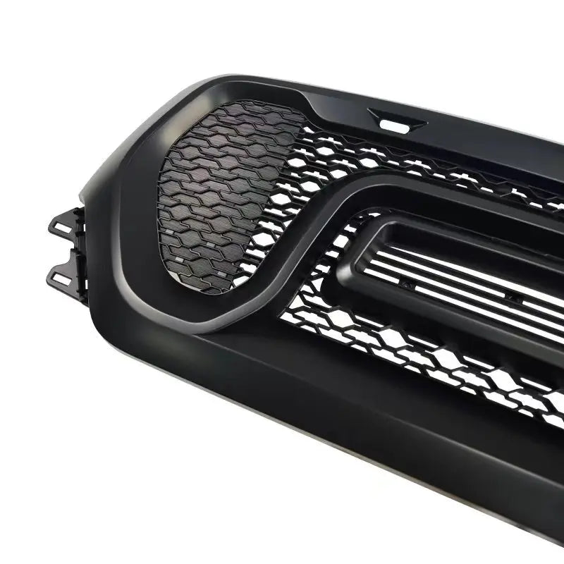 Dodge RAM 1500 – Grid Style Frontgrill Hochglanz Schwarz mit 3 orangen LEDs