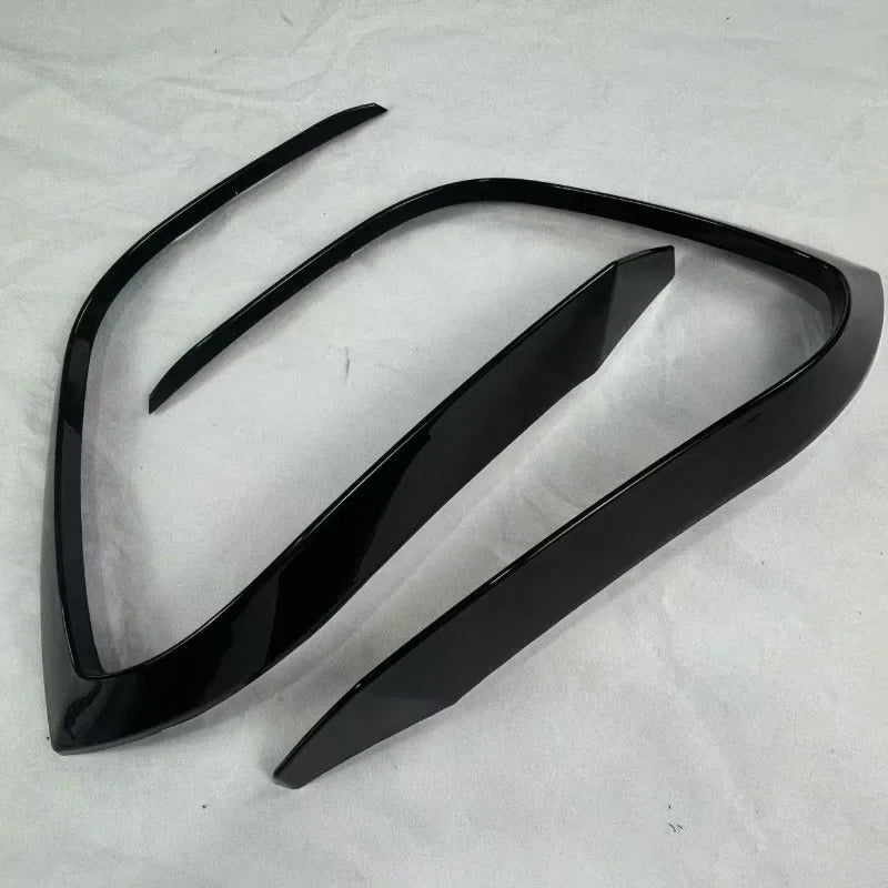 VW Golf 8 Frontstoßstangen Seiten Spoiler Hochglanz Schwarz