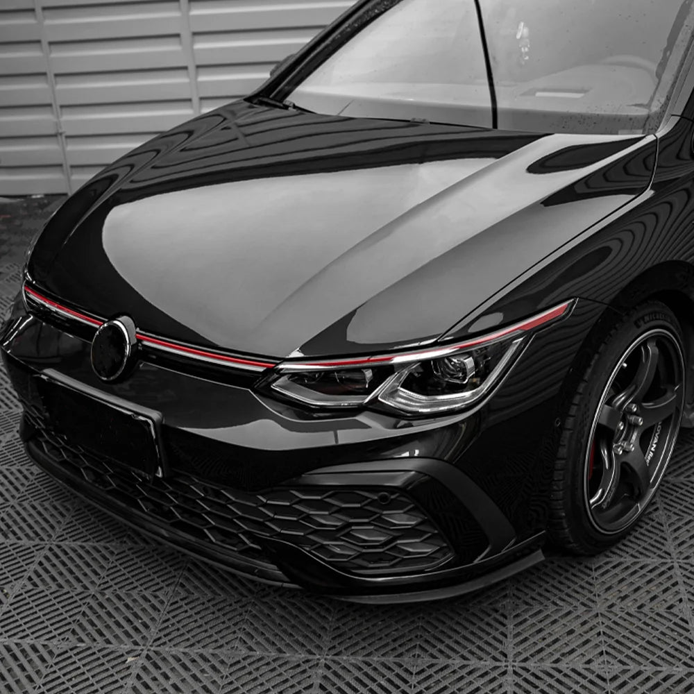 VW Golf 8 Frontansätze Detail Seitenansicht
