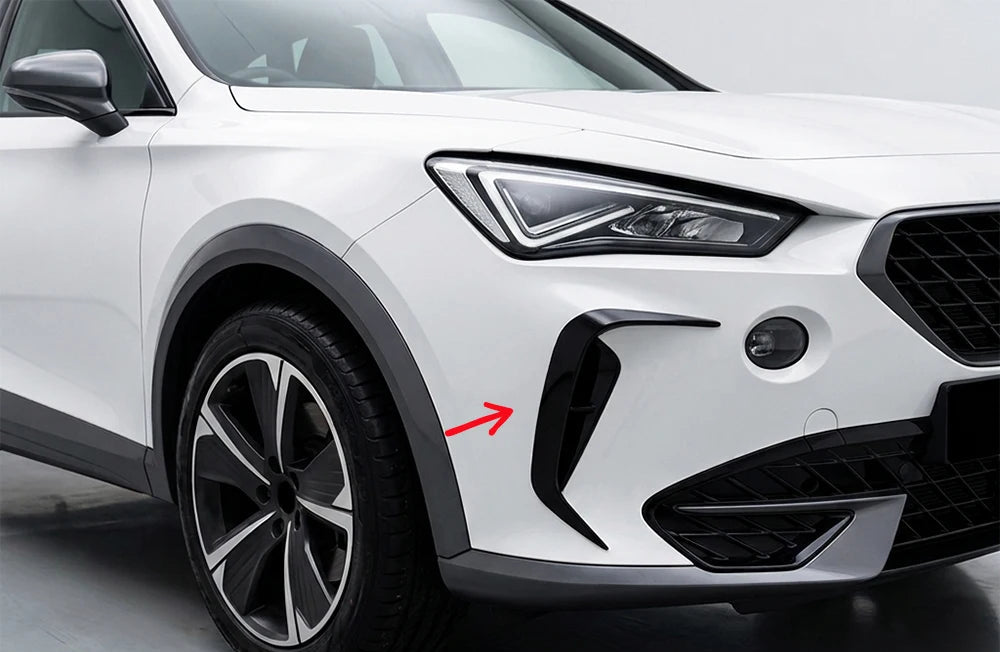 Cupra Formentor – Frontstoßstange Nebelscheinwerfer Zierblende Schwarz Hochglanz