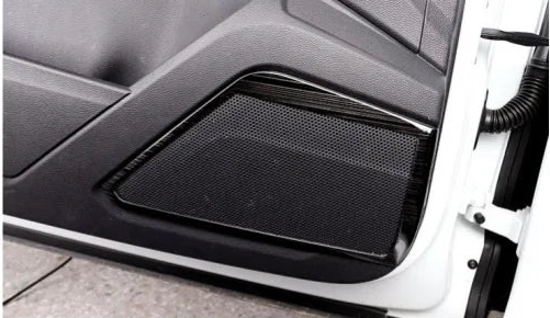VW T-Roc  Tür Lautsprecher Abdeckungen Schwarz  Carbon-Optik