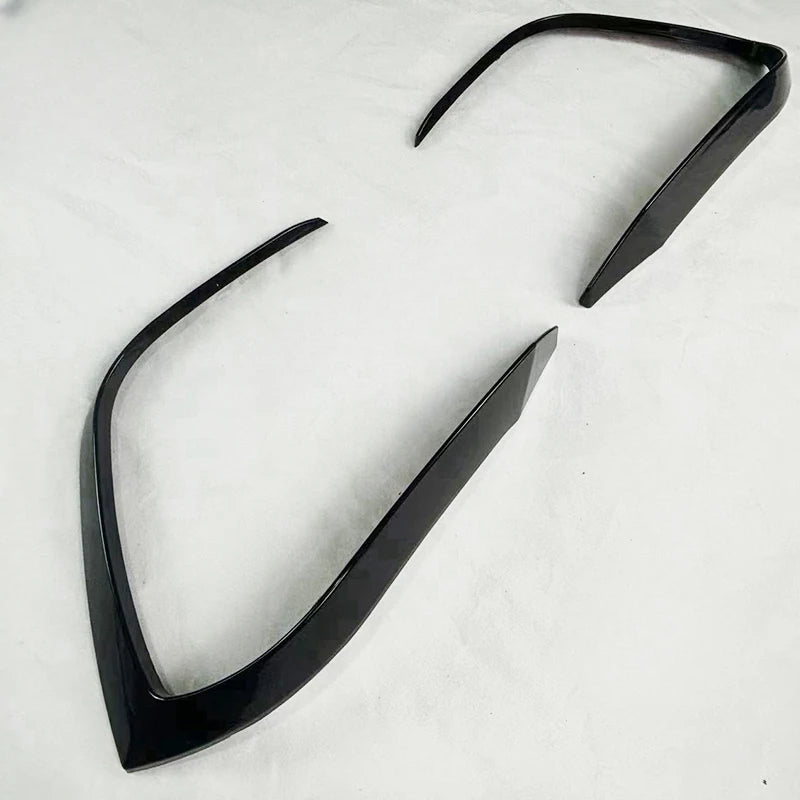 VW Golf 8 Frontstoßstangen Seiten Spoiler Hochglanz Schwarz