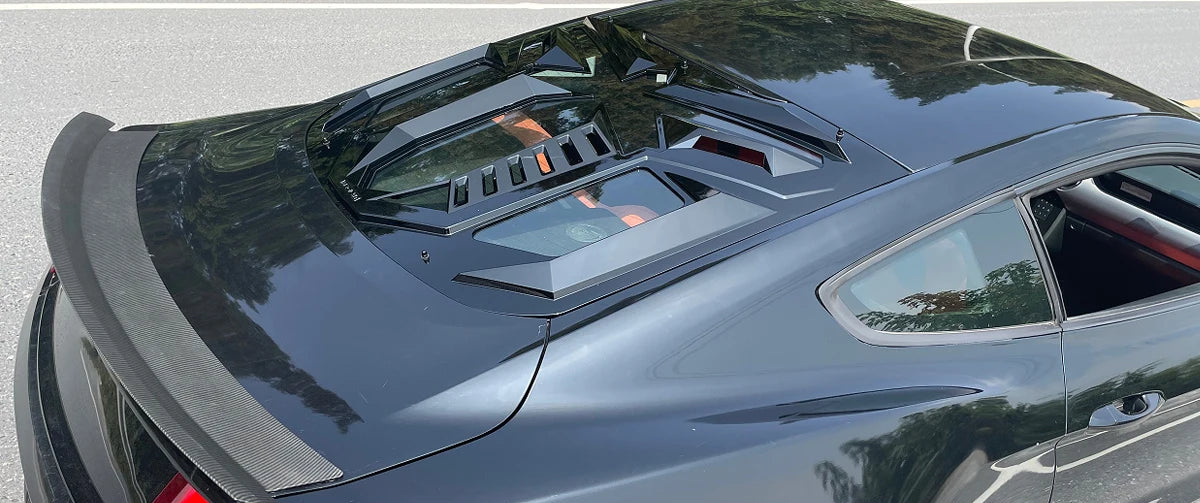 Ford Mustang – Heckscheiben Louver Hochglanz Schwarz (Black Mamba Style)